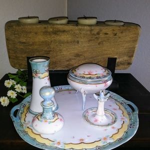 Vintage Nippon vanity set